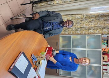 Visite de l'Évêque de Guadeloupe à l'Hôtel de ville