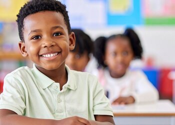 Premiers pas vers l'école : un accompagnement essentiel pour les tout-petits