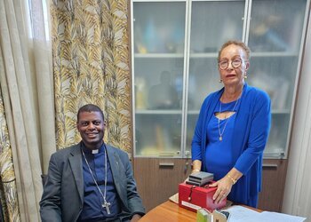 Visite de l'Évêque de Guadeloupe à l'Hôtel de ville