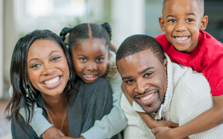 Participez aux ateliers numériques en famille !