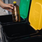 Distribution des bacs d'emballages ménagers recyclables