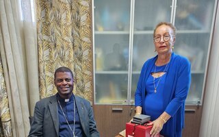 Visite de l'Évêque de Guadeloupe à l'Hôtel de ville